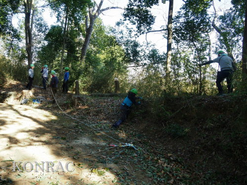 ���R��y��